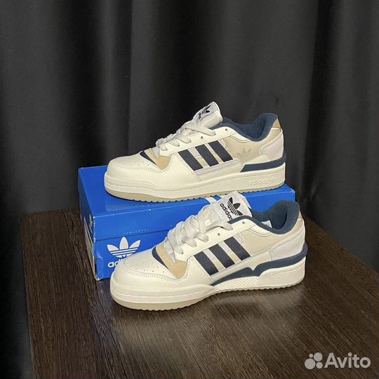 Кроссовки Adidas Forum low w