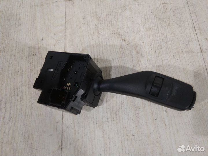 Переключатель поворотов левый Ford Focus 2