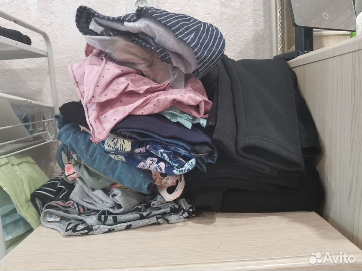 Вещи для беременных пакетом 46 48