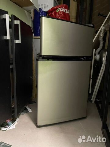 Холодильник бу Shivaki двухкамерный маленький