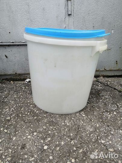 Бак 45л пищевой с герметичной крышкой