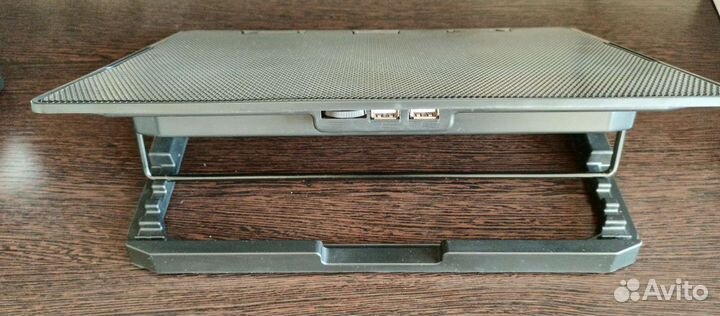 Подставка под ноутбук 15.6