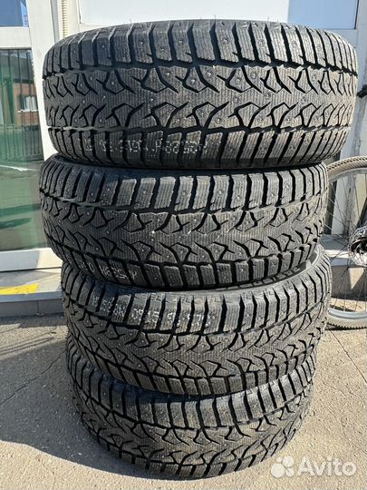 Compasal Winter Stud 245/50 R20 105T