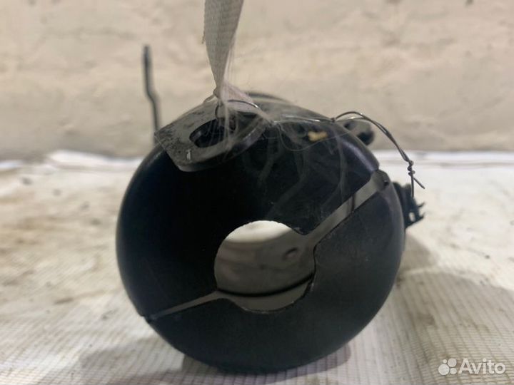 Кронштейн топливного фильтра Audi A4 B7