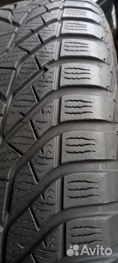 Yokohama BluEarth Winter V905 225/65 R17 102H