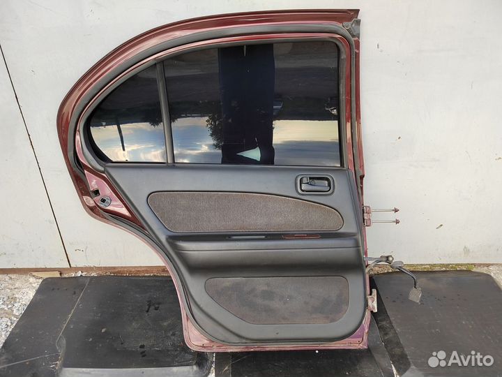Дверь задняя левая Nissan Maxima Qx(A32)