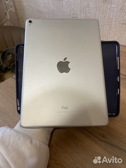 iPad pro 9.7
