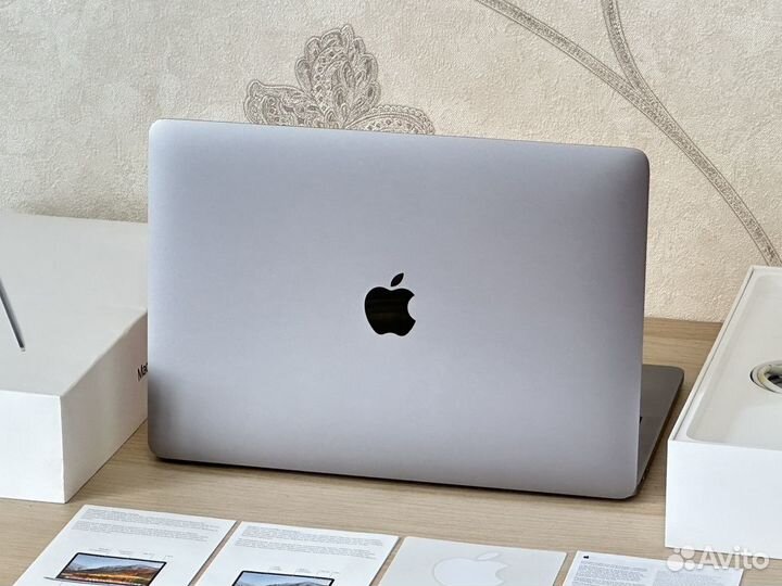 Apple MacBook Pro Intel Core i5
