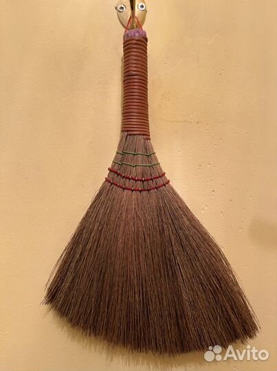 Метла декоративная, оберег