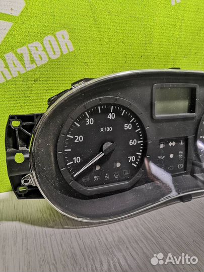 Панель приборов Рено Логан