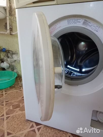 Стиральная машина автомат
