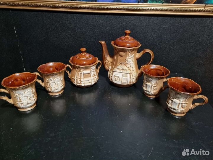 Сервиз керамический с подсолнухами