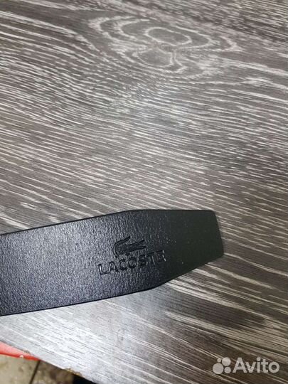 Красивый мужской ремень Lacoste