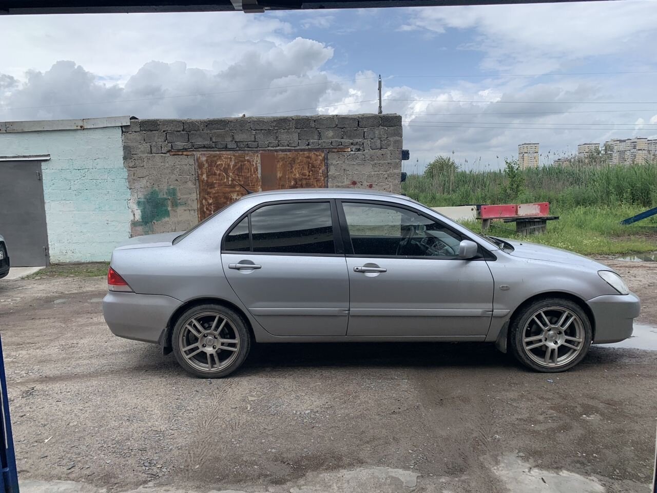 Mitsubishi Lancer: фото владельца