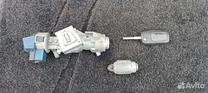 Замок зажигания Форд Фокус 2