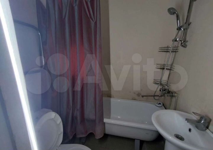 2-к. квартира, 44 м², 3/3 эт.