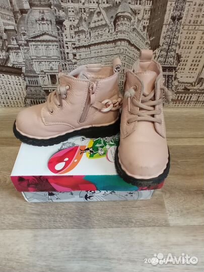 Ботинки на девочку 23 размер