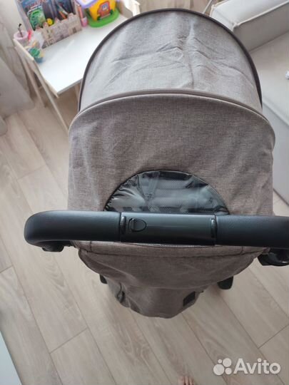 Прогулочная коляска Carrello bravo plus