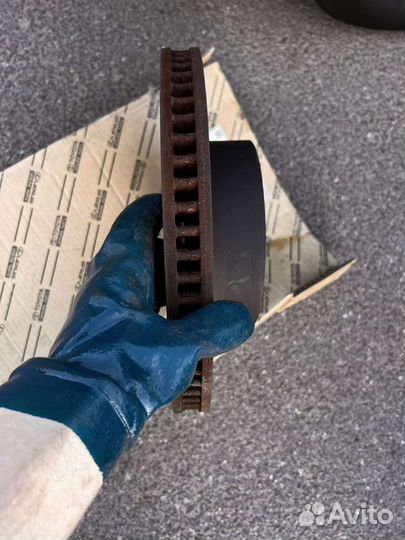 Передние тормозные диски Лексус