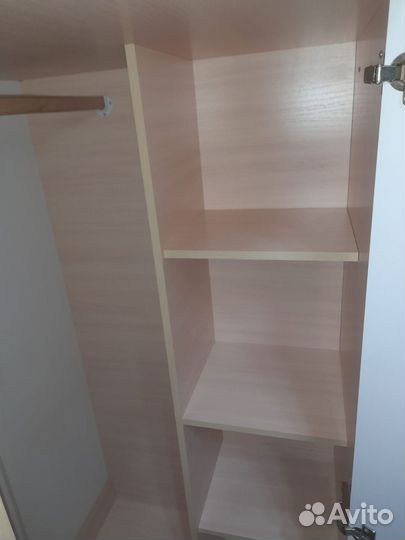 Детская кровать чердак со столом и шкафом