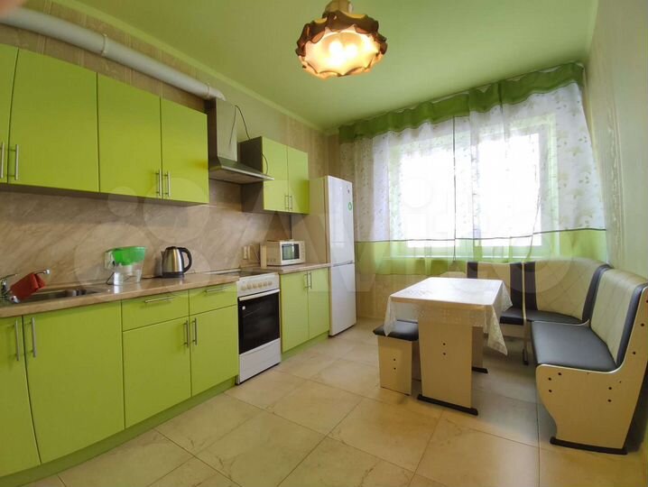 2-к. квартира, 58 м², 4/17 эт.