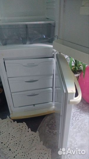 Продам хороший холодильник