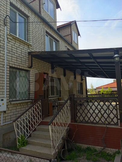 Дом 206,6 м² на участке 12 сот.