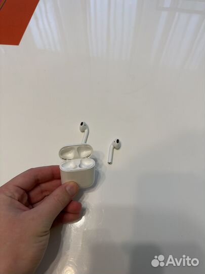 Airpods 2 a2031