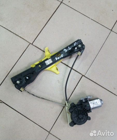 Стеклоподъемник задней левой двери VW Volkswagen P