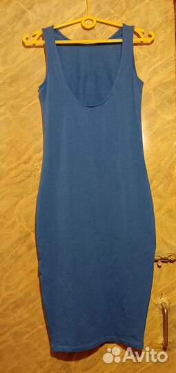 Платья разные (листайте)