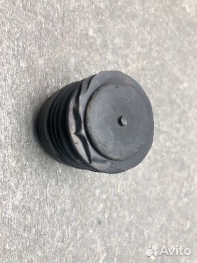 Демпфер капота Mitsubishi Carisma DA1A 4G92 2003