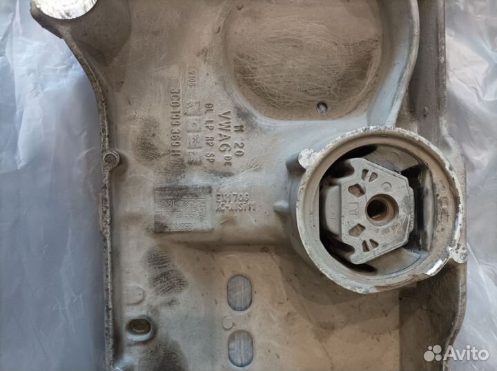 Подрамник volkswagen passat b6