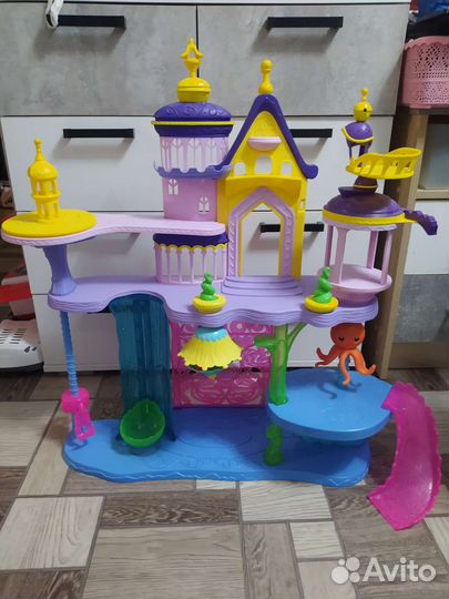 Игрушка Замок