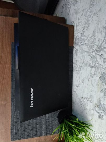 Ноутбук Lenovo B575