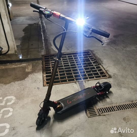 Электросамокат kugoo x1