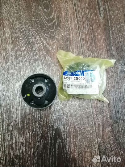 Втулка переднего рычага Kia sportage 3