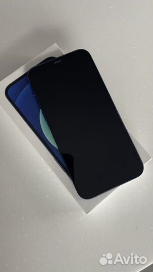 iPhone 12, 64 ГБ