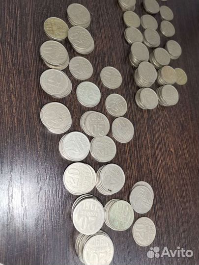 Монеты и банкноты