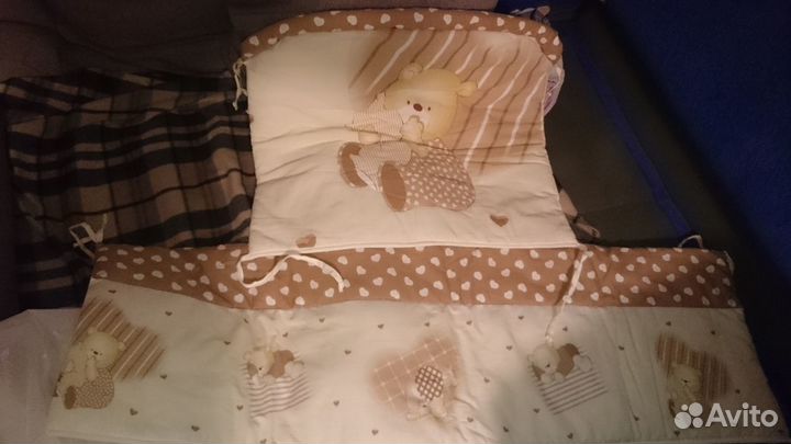 Комплект:бортики и постельное белье с таким же рис