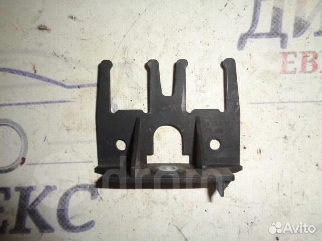 Кронштейн (сопут. товар) Audi A8 D3 4E 2004-2010