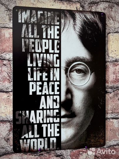 Декор на стену John Lennon