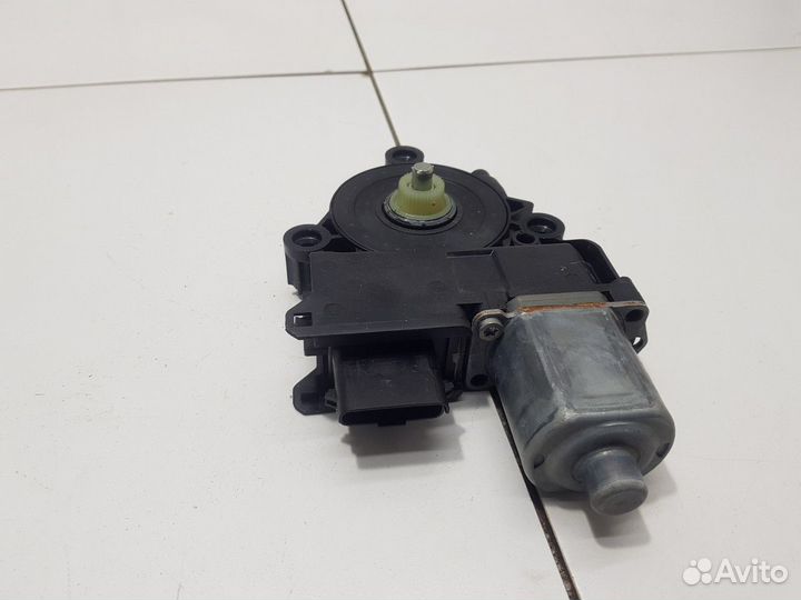 Моторчик стеклоподъемника передний правый