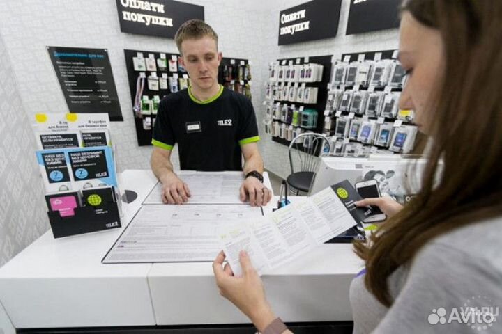 Продавец сотовых телефонов