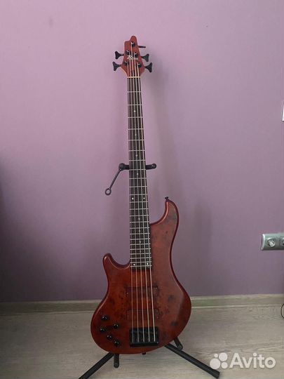 Бас гитара Bossa 5-strings Lefty