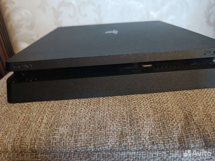 Sony PS4 slim 1tb