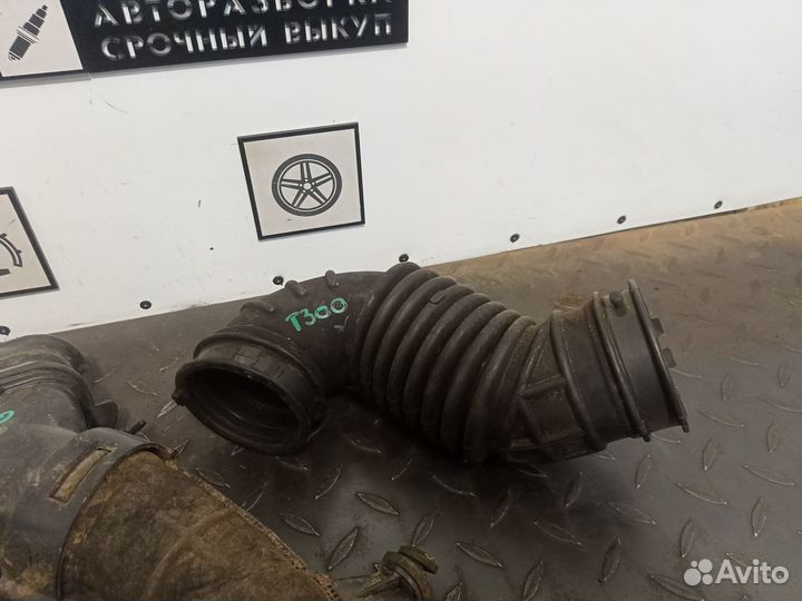 Патрубок воздушного фильтра Chevrolet Aveo T300