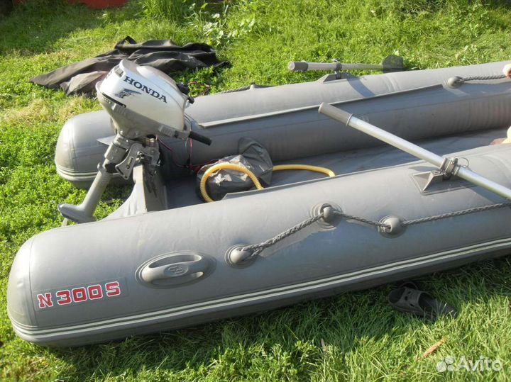 Лодка Кайман