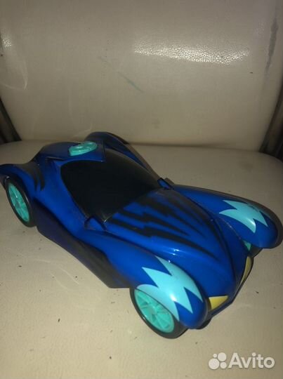 Герои в масках Кетмобиль