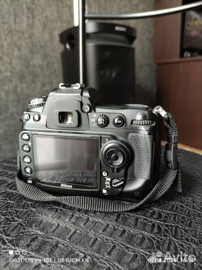 Зеркальный фотоаппарат nikon d300s