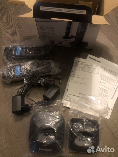 Беспроводной телефон Panasonic kx-tg1612ru